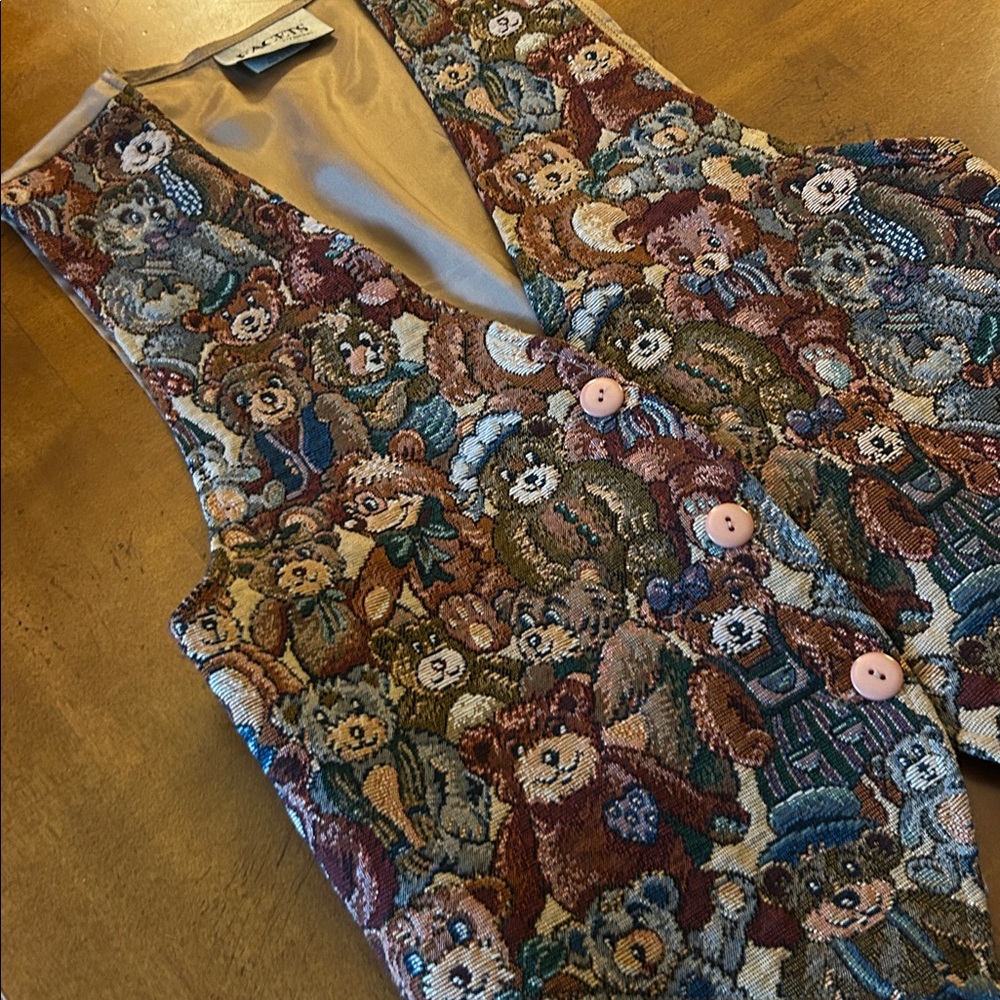 Vintage Facets by mirrors Teddy Bear Tapestry Vest - Picture 3 of 8
